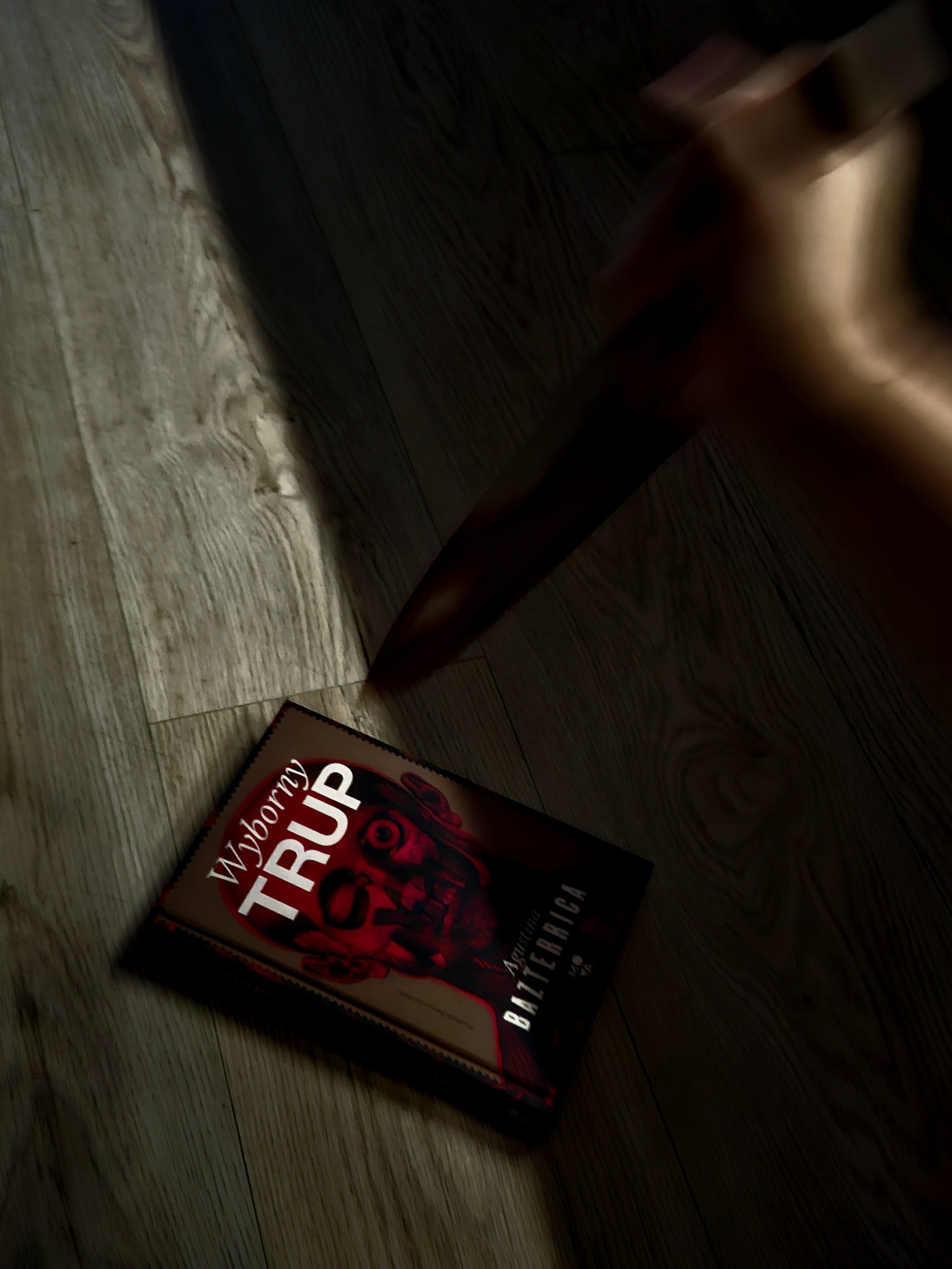 Metaliczny smak dystopii