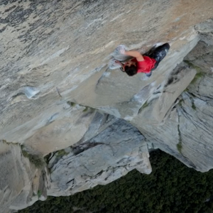 Alex%20Honnold%20-%20wej%C5%9Bcie%20na%20Taipei%20101%20